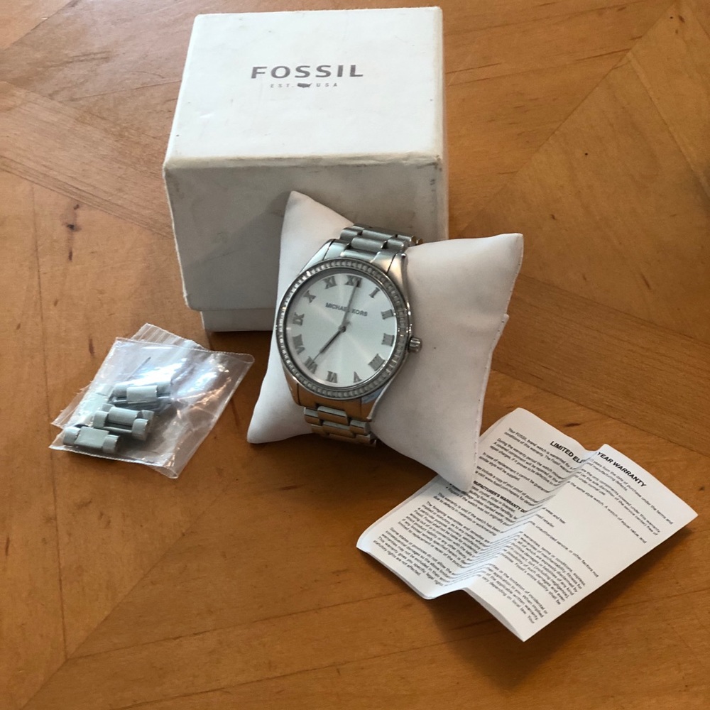 MICHAEL KORS Silver Big Faced Watch